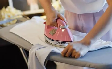 不同衣物如何進(jìn)行熨燙？有哪些技巧？