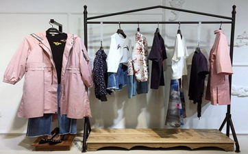 到干洗店洗衣服一般要多少錢？