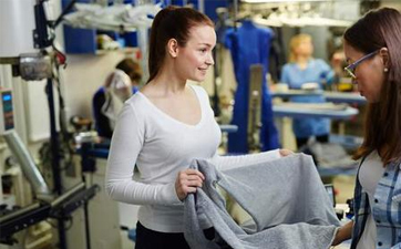 開干洗店沒干洗技術(shù)行嗎？學習干洗技術(shù)有哪些？